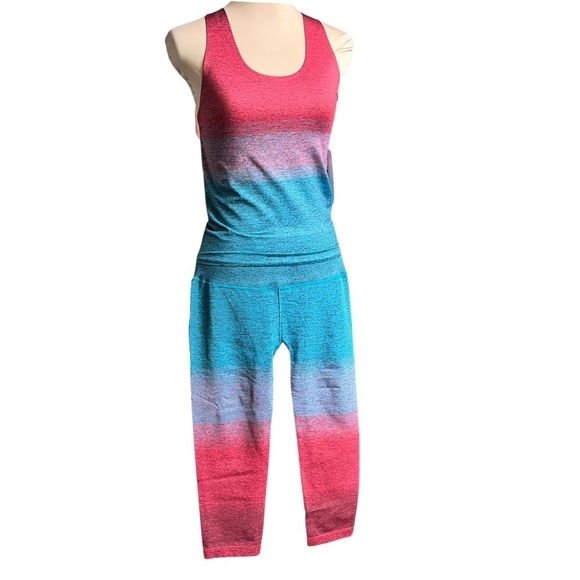 Athleta [Med-NWT] Relay - Seamless Ombré Racerback Tank - Medium Athleta NWT - Picture 9 of 9